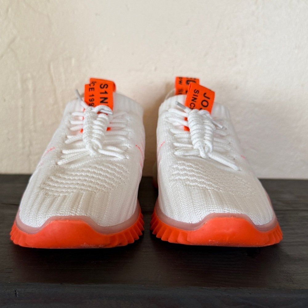 Women Leisure Flying Weave Neon Orange Color Contrast Sneakers Size 7.5 - Picture 3 of 10